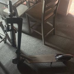Electric scooter