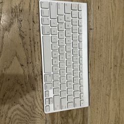 Apple Magic Keyboard Wireless - Silver 