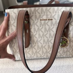 Michael Kors purse