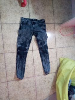 Size 9 Skinny Jeans