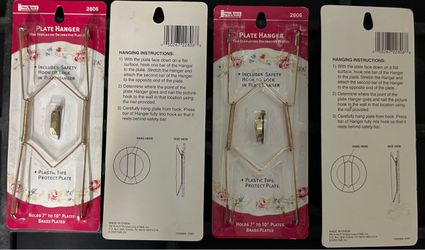 Pik-A-Nut Brass Plate Hangers – Set of 2