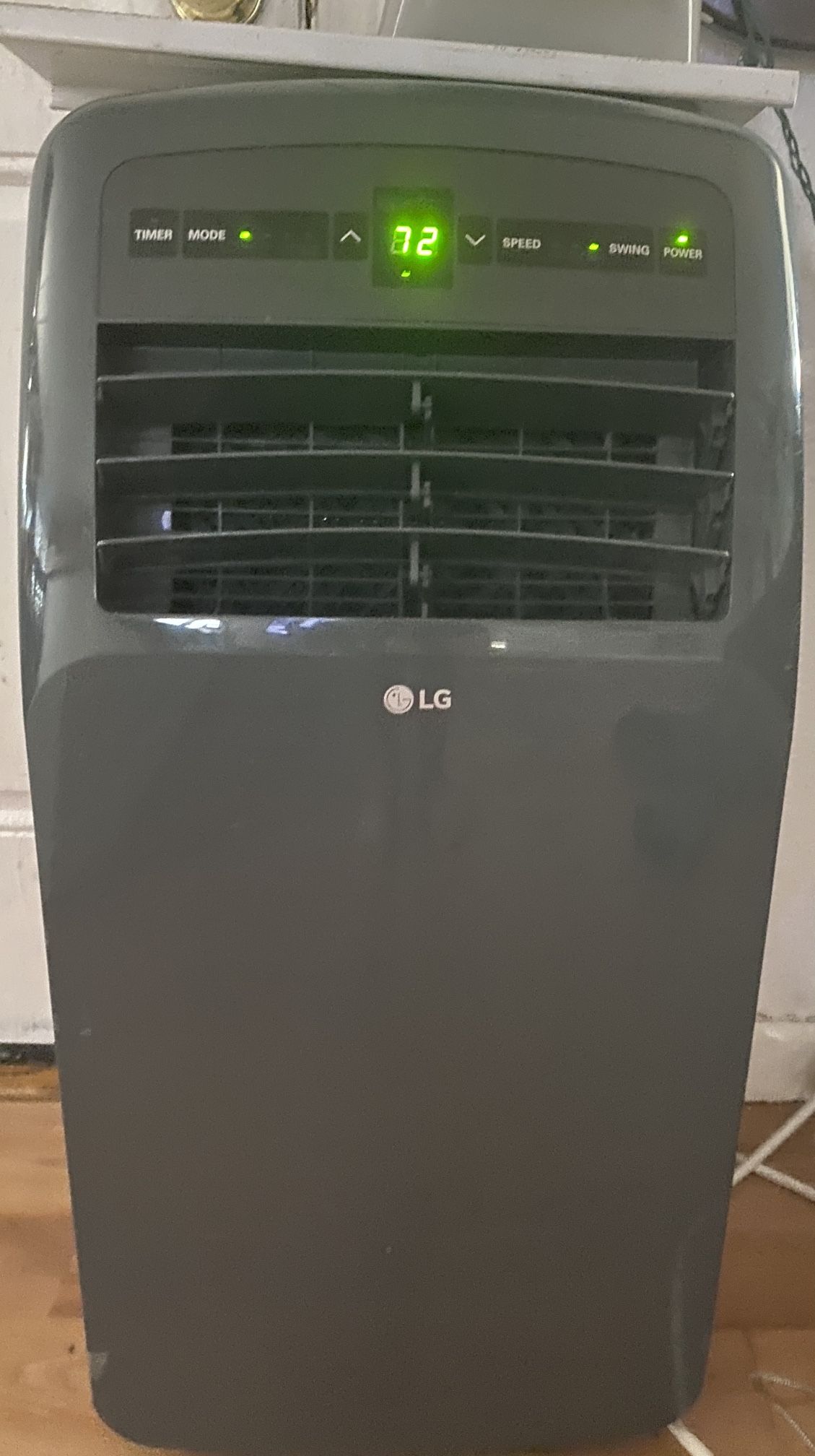 LG Portable Air Conditioner LP1215GXR 12,000. BTU for Sale in Sandy, OR