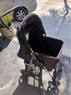 Dog stroller