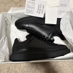 Alexander Mcqueen All Black 1:1 Size 9/ 42