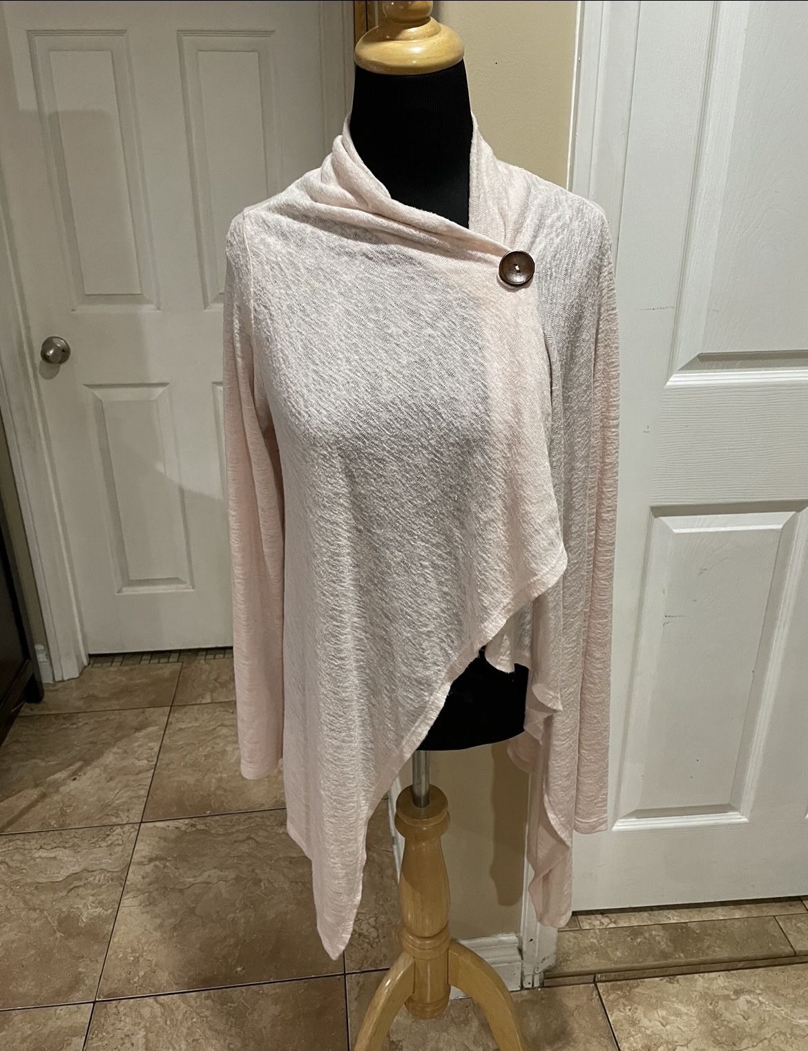 Women’s Light Pink Cardigan 