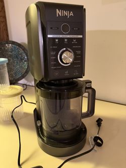 Ninja CREAMi Deluxe Ice Cream Maker – Like New, Used 3x
