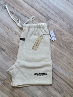 Small essentials shorts