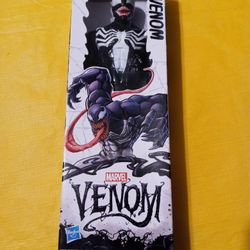 MARVEL VENOM TITAN HERO SERIES