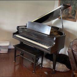 Estey Baby Grand piano Circa 1960