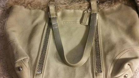 Nice leather coach purse original 40 firm