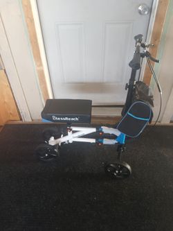 Knee scooter