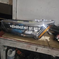 OEM | 2019-2024 Acura RDX LED Headlight (Left,Driver