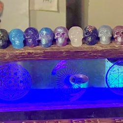 Glow And Glitter Skulls 