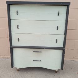 Vintage Dresser 