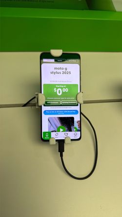 Moto g stylus on promo for 100, brand new