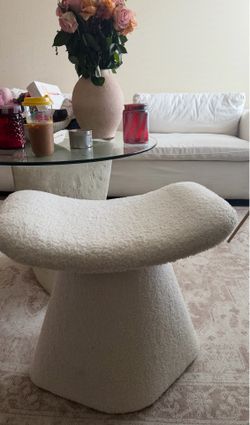 CHAIR NEED GONE TODAY LIKE NEW