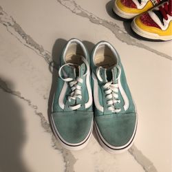 Vans Size 4