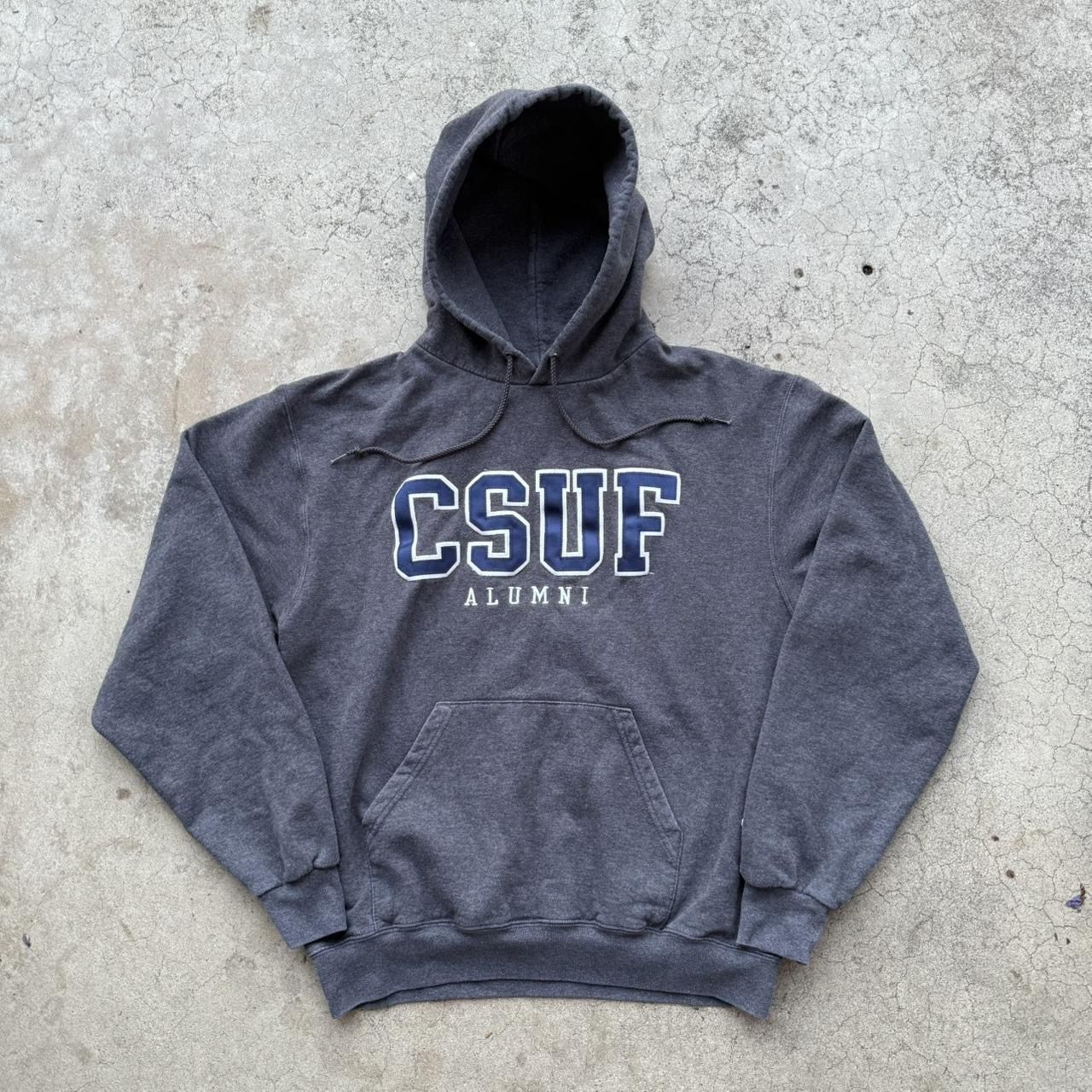 Vintage CSUF Cal State University Of Fullerton Alumni Sewn Patch Champion Pullover Hoodie