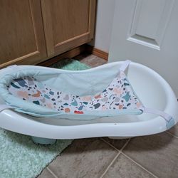 Infant/Toddler Bathtub