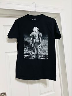 Hot Topic Stephen King’s IT Chapter Two It Comes Back T-Shirt Size M