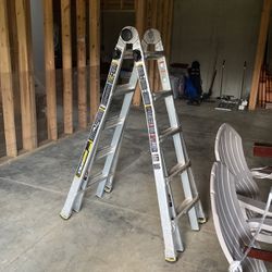 Little Giant 375 LB Capacity Ladder 