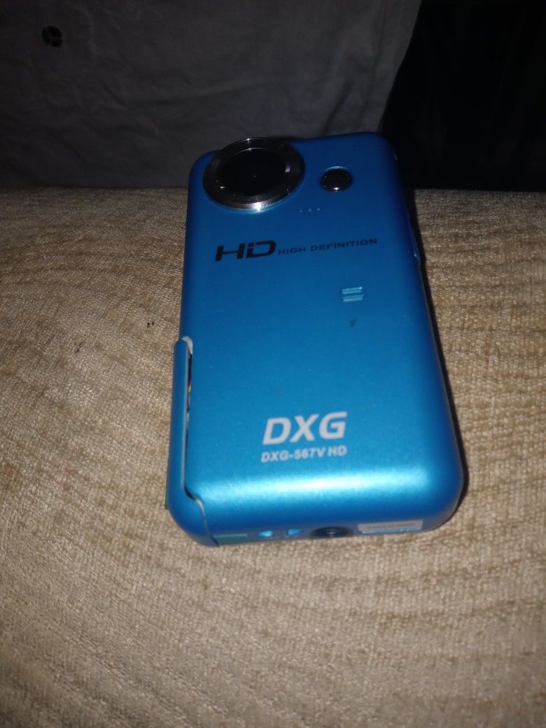 Dxg 567v Digital Camcorder W 2 Inch Lcd Brand New