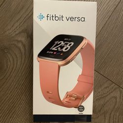Fitbit Versa With Charger
