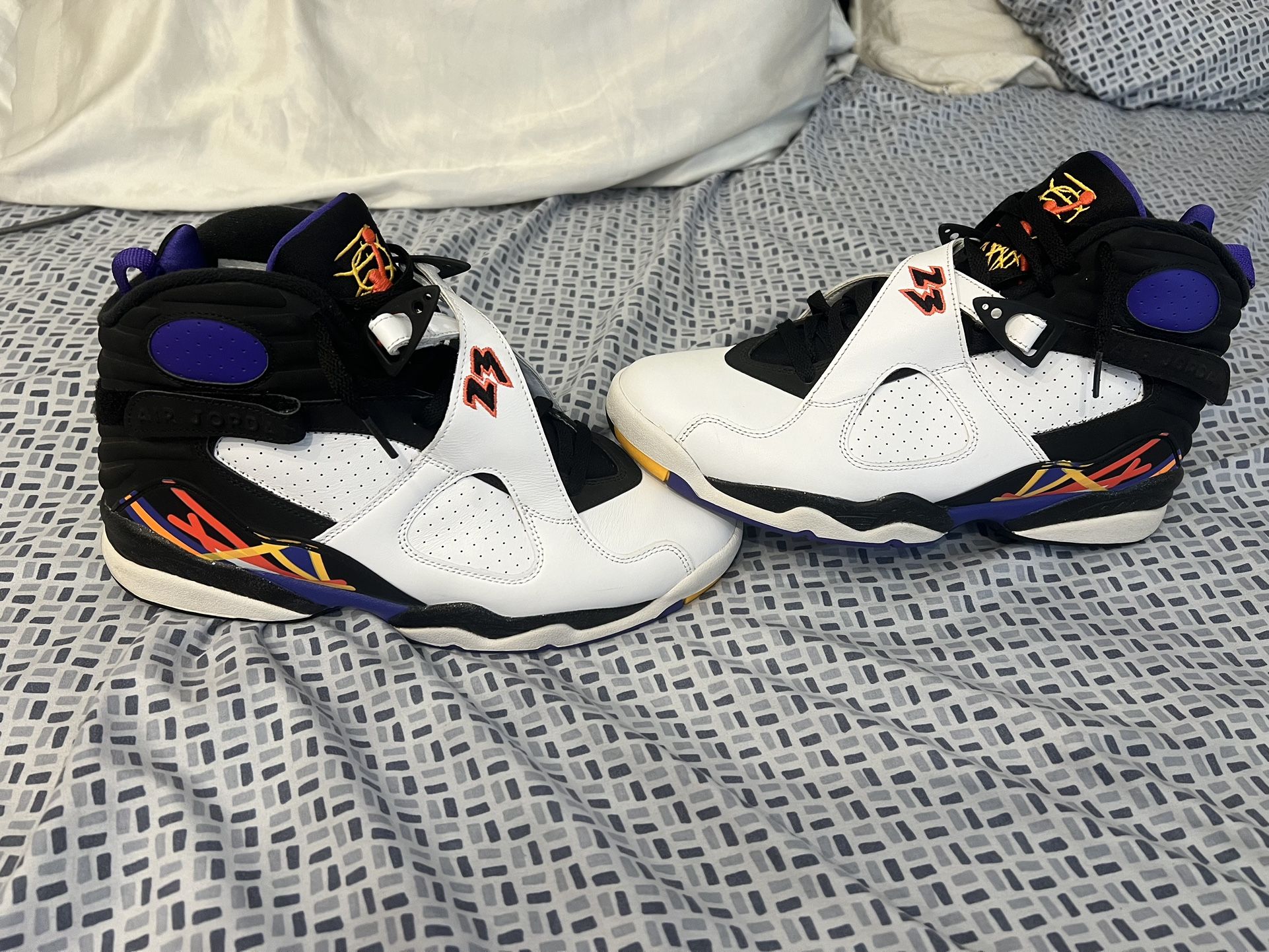 Jordan 8 3 Peat