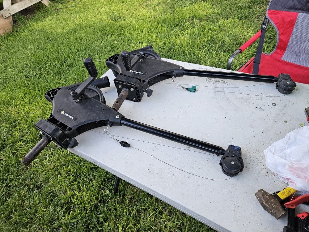 Downriggers/ Garmin Srv9