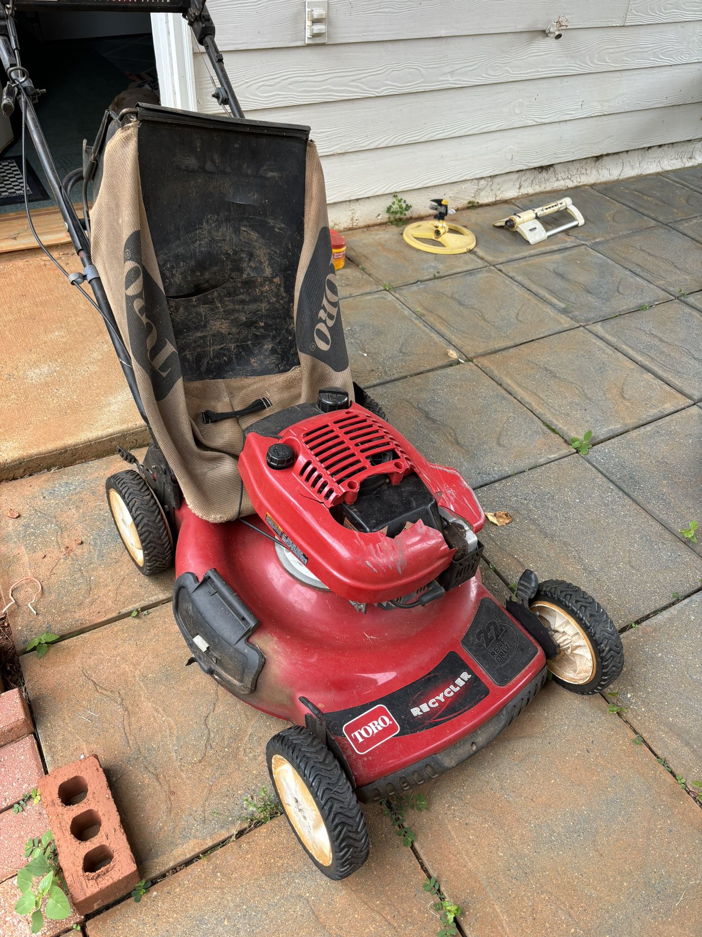 Toro Lawn Mower Works Great, Well Maintained Engine 10 Years Old Hence Worn Bag And Busted Front Frame 