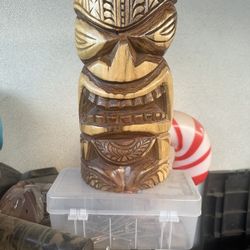 Tiki Statue