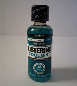 Travel size listerine