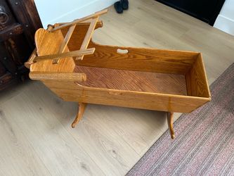 Beautiful Wood, Rocking Cradle/Bassinet