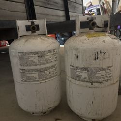 (1) 40LB LP Propane Tanks - Empty