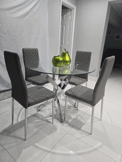 Dining Set