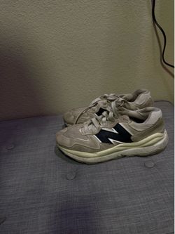New balance shoes