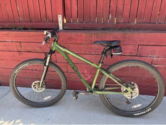 Jami’s TrailX 15” - lightly used