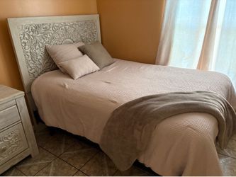 Full paxberry bedroom set