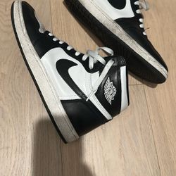 Jordan 1  9.5M