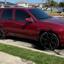 Chevy Trailblazer SS 