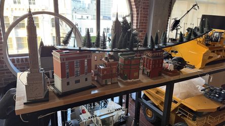 O Scale Diorama Buildings for Model Train Layout - DTLA