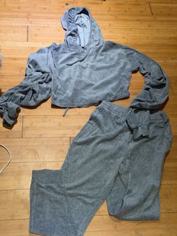 Gray Fleece Crop Hoodie and Sweatpants Set