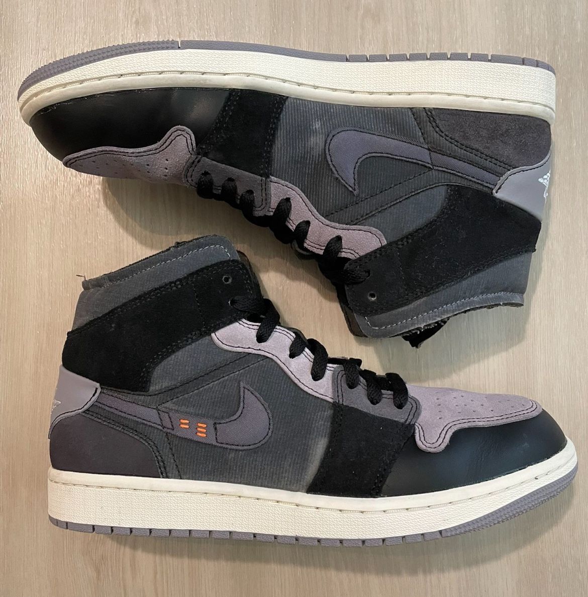 Jordan 1 Craft Inside Out Black Grey Sz 9.5