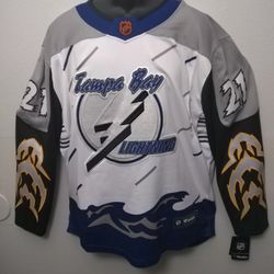 Tampa Bay Lightning Jersey 