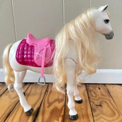 Barbie DreamHorse Walking, Dancing & “talking” Interactive Toy 30+ ReactionsBarbie DreamHorse Walking, Dancing & “talking” Interactive Toy 30+ Reactio