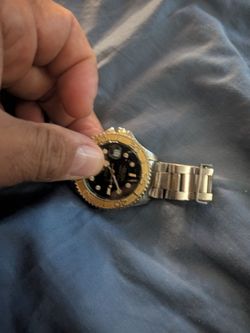 Mens watch