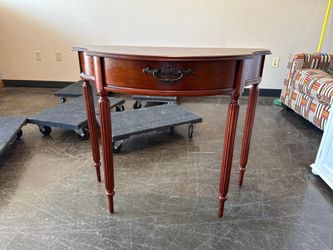 BOMBAY Company Mahogany Half Round Console/Entryway Table