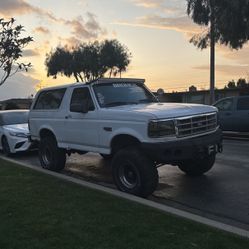 96 Ford bronco Police interceptor