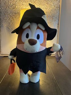 22” Bingo Halloween Figure Decoration NWT “Bluey”