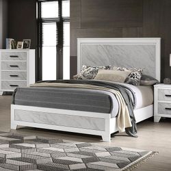 4 Piece White Queen Bedroom Set - Queen Bed. Nightstand, Dresser & Mirror
